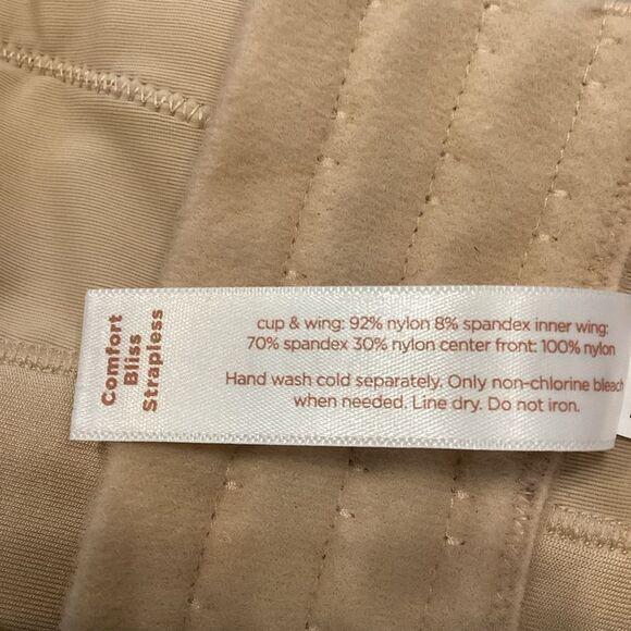 NWT Cacique Comfort Bliss Lightly Lined Multi-Way Strapless Bra 50D - Picture 8 of 12